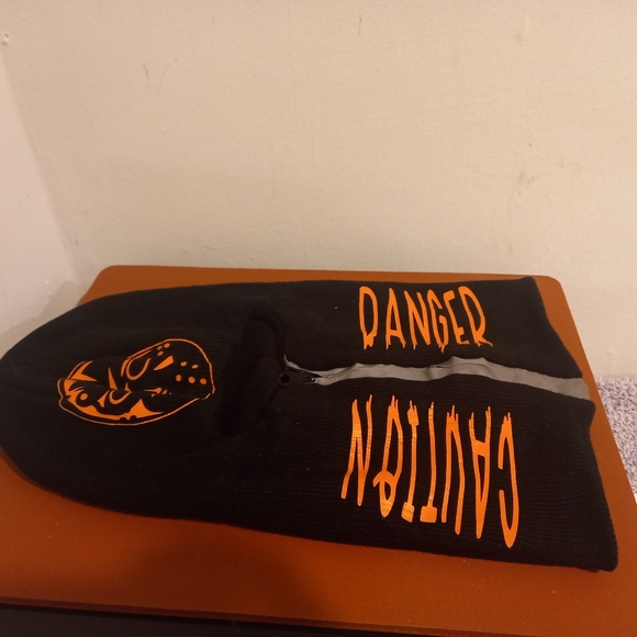 Zip up skii Mask With the flip up design This is from my Pure Madness line - Picture 4 of 5